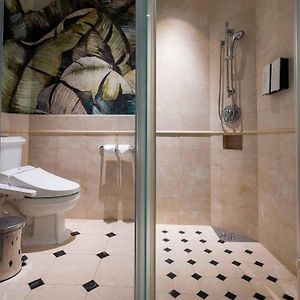 Royal Double Ocean Room include sightseeing Farglory Ocean park